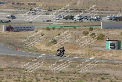 media/Apr-20-2025-AHRMA (Sun) [[393a79c373]]/Race/Group 11 early race/Turn 4b/